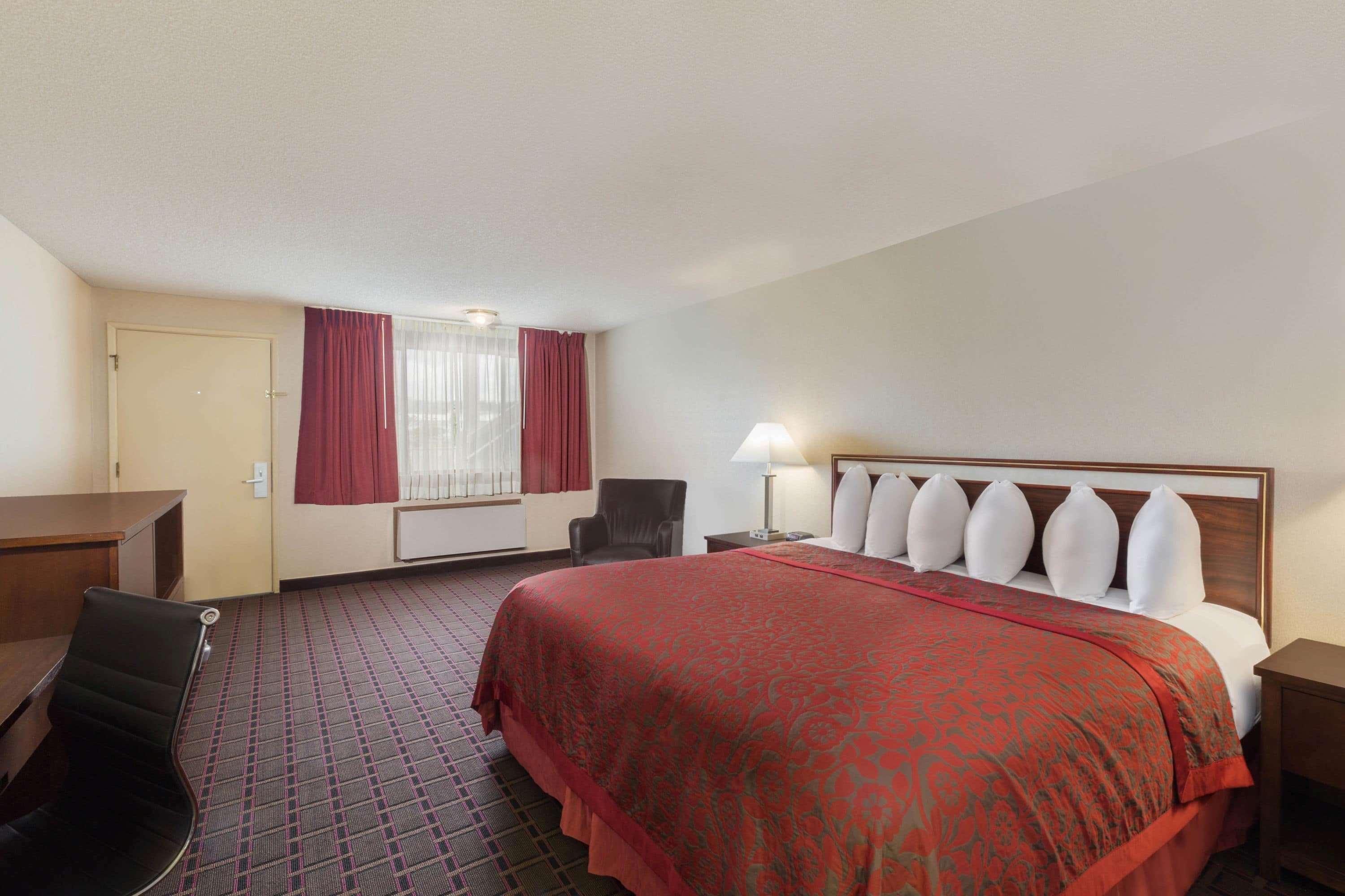 Days Inn By Wyndham Auburn Zewnętrze zdjęcie